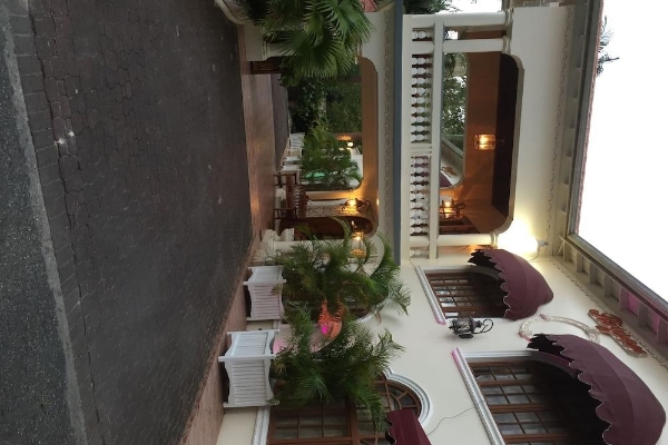 Rayon Hotel (Whitehall)